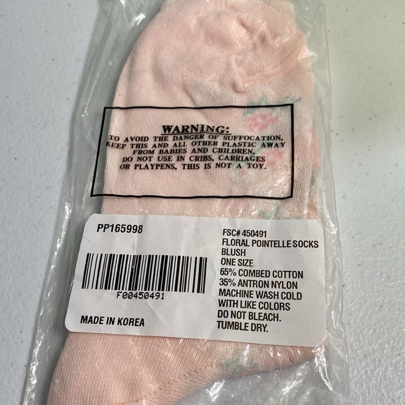 Women’s Socks - Picture 5 of 7